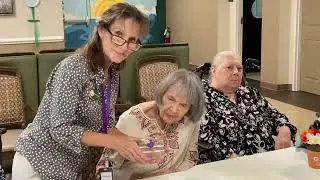 🎨 Crafty Thursday Fun | Transitional Memory Care ✨