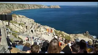 Театр на скале Минак, графство Корнуолл, Англия __ The Minack Open-Air Theatre in Cornwall, England