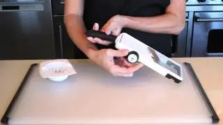 OXO Handheld Mandoline