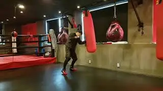[Triple H Boxing] 19.5.10 // Shadow and Sandbag Training.