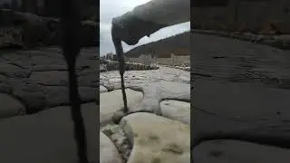 using wet cement to join stone paving
