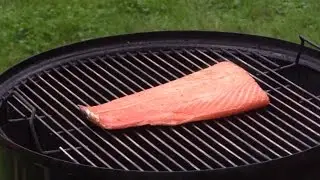 Копчёный лосось с можжевельником