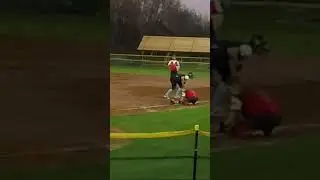 🥎OUCH - WHAT A COLLISION!!! #softball