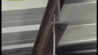 Piton autoperceur P13 femelle Fixation de sous plafond sur panne m&eacute;tallique &eacute;p. 5 &agrave; 13 mm