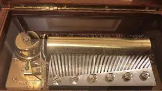 Reuge 3 song 72 note music box plays Beethoven 5, 6 and 9 Symphony
