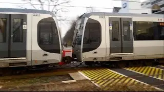 RET Metro 2*Type SG3 (5614-5613) vertrekt nabij Alexander richting Binnenhof