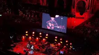 Eddie Vedder & Glen Hansard - Society - Royal Albert Hall London - 24/3/2024 - TCT Ovation
