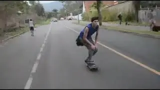 DESCENDO A ESTRADA DO PARQUE NACIONAL DE SKATE