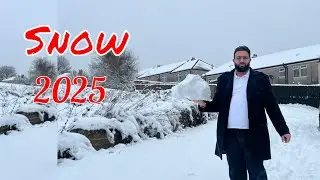 Heavy Snowfall in Bradford in 2025 / Urdu Vlog by Moazam Ali Muhammadi