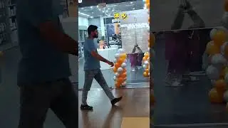 iPhone 17 Pro Max 😂 #trending #viralvideo #viralphone #trendingphone #iphone17promax