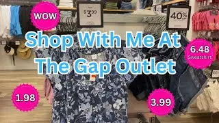 Shop with me at the Gap outlet amazing prices and great styles #fashion #shopping