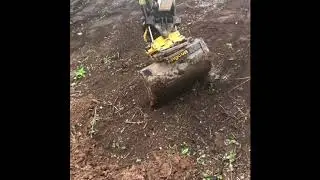 Ditch Grading with Engcon Tiltrotator