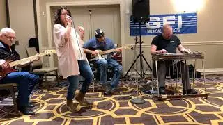 Texas Steel Guitar Seminar 2019! Mike Sigler on GFI!