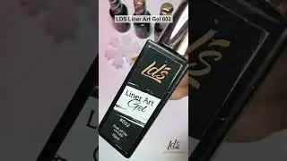 Christmas Tree Nail Design by Pearl Cat Eyes | 2023 Holiday Nail Tutorial