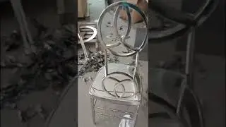 Stainless steel chair, beautiful shape, can provide customization, large quantity discount.