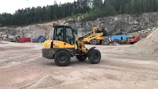 K&ouml;p Lastmaskin Ahlmann AL 100 turbo med skopa p&aring; Klaravik