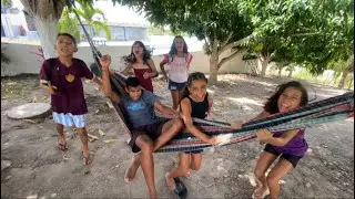 Um dia inteiro na piscina com muitas diversão 