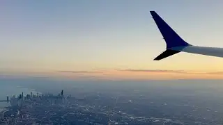 United Airlines Boeing 737 SUNSET Chicago SKYLINE Landing! 🌆 | Chicago O'Hare Int'l Airport ✈️