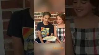 Snack Attack! Unboxing a Mystery Box from Universal Yums! #unboxing #universalyums