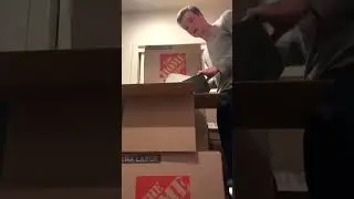 Revealed: How to ACTUALLY package a StockX shipment #shorts #sneakerreselling #stockx #reselling