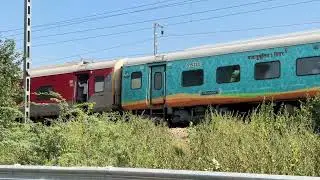 12465 Indore - Bhagat Ki Kothi Ranthambhore Express Going Towards Sawai Madhopur #indianrailways 