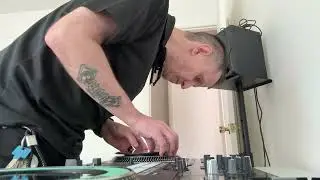 REVIEW:  DJ Henray & The DJ Plug Slip Rings