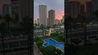 🌅🌴 Benidorm&rsquo;s Sky on Fire: Where Day Meets Dream #SunsetDreams #Benidorm #GoldenHourSpain #Travel