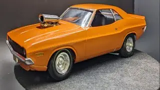 REVELL 1970 DODGE CHALLENGER