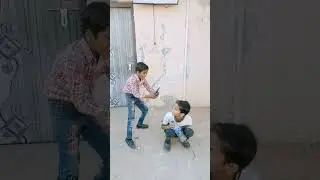 Online Hai Tu 🤣#shorts #viral #trending #youtubeshorts #comedy #funny #ytshorts #viralvideo
