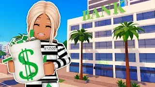 💰 ROBBING the BANK on Berry Avenue 👮
