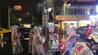 五股成仔寮成雲社參加三重自強金獅團建館五十週年遶境大典-板橋福來走路鼓亭