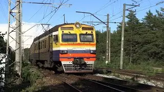 Электропоезд ЭР2Т-7116 на ст. Вецаки / ER2T-7116 EMU at Vecaki station