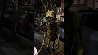 LOS ZOMBIES DE TRA LA LERO TRA LA LA #shortviral #humor #zombie #comedia #familiaiba&ntilde;ez #shorts