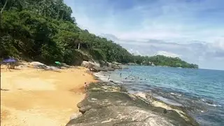 Walking in Praia do Oscar Ilhabela SP by Rick #brazil #worldcities #travel #beach #praiasdobrasil
