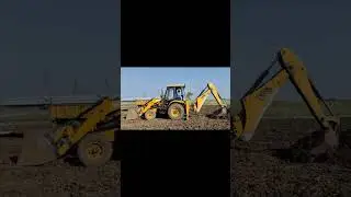 Irrigation #pipeline digging using JCB #JCB