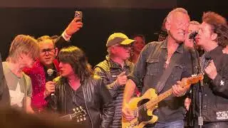 Bruce Springsteen John Rzeznik Willie Nile Gary Bonds Light of Day