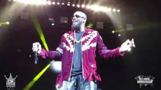R. KELLY Performing 