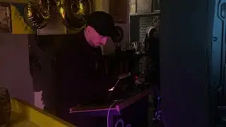 Mozkocuc Techno Music vys&iacute;l&aacute; živě R&aacute;ďa birthday rave event at Argonaut Liberec CZ