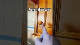 Предотвращаем появление блестящих пятен вокруг ручек #кухонныелайфхаки #сделайсам #уборка #преобр...