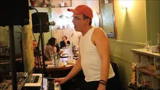 Extrait du concert de Baptizein Chez Georges