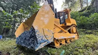 RC Dozer pushing real dirt