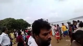 galle cliff diving Sri Lanka