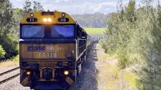 Pacific National TT118 and TT112 With a Bulk Train
