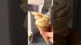 &Icirc;nghețată caramel cu nuci, făcută acasă cu aparatul de făcut &icirc;nghețată Cuisinart, ICE48E!