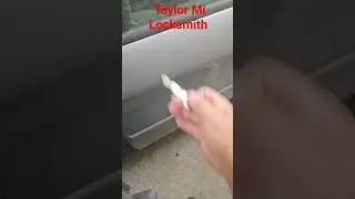 2006 Ford Taurus Locksmith near me Taylor Michigan #locksmith #ford #carkeyreplacement #carguy
