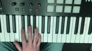 DCMMT piano course beginner part 6 (minor chords)
