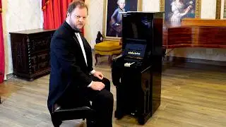 The Smallest Piano in the World - Only 5-Key