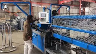 Small mesh chain link fence machine exported to the United Arab Emirates