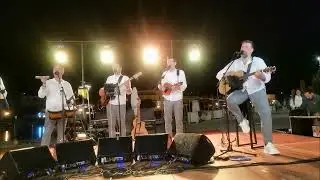 Žuta ruža , Klapa Intriga