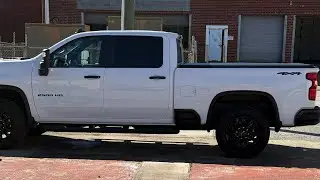 Крепление для телефона Bulletpoint для Chevrolet Silverado 2500 HD 2026 года